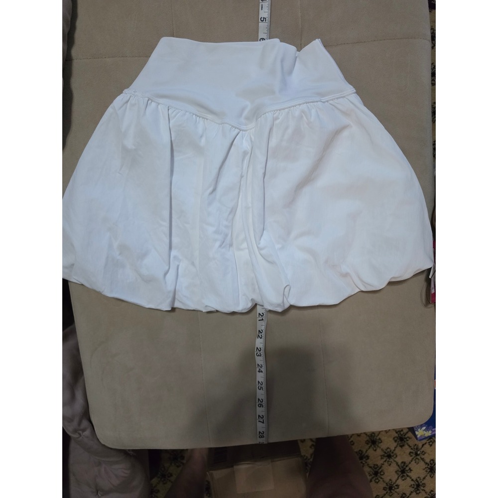 OFFLINE by Aerie White Balloon Skort High Waisted Bubble Hem Active Skirt Small
